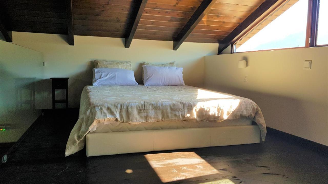 Lithos Villas Amfiklia Bagian luar foto